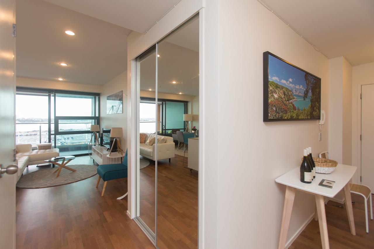 Perfect Location With Harbour Views Apartment Auckland Exterior photo
